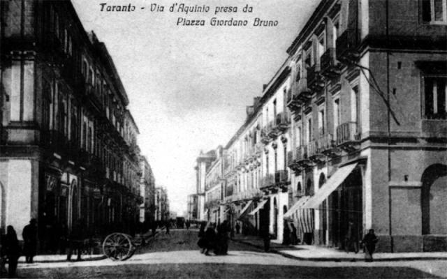 1900 Via d'Aquino vista da Piazza Giordano Bruno1