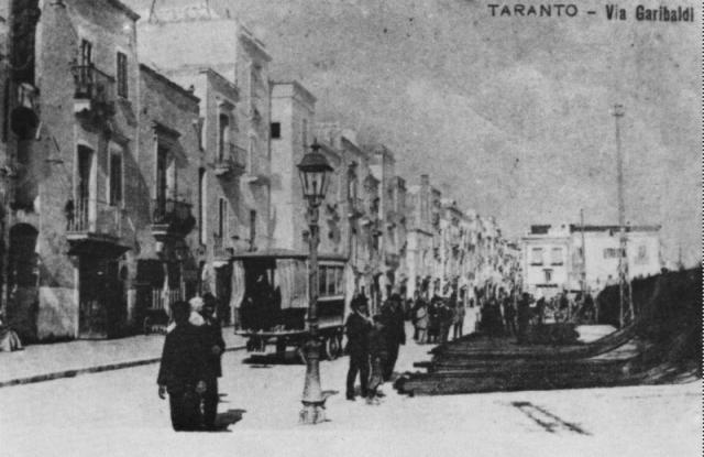 1902 Omnibus in Via Garibaldi